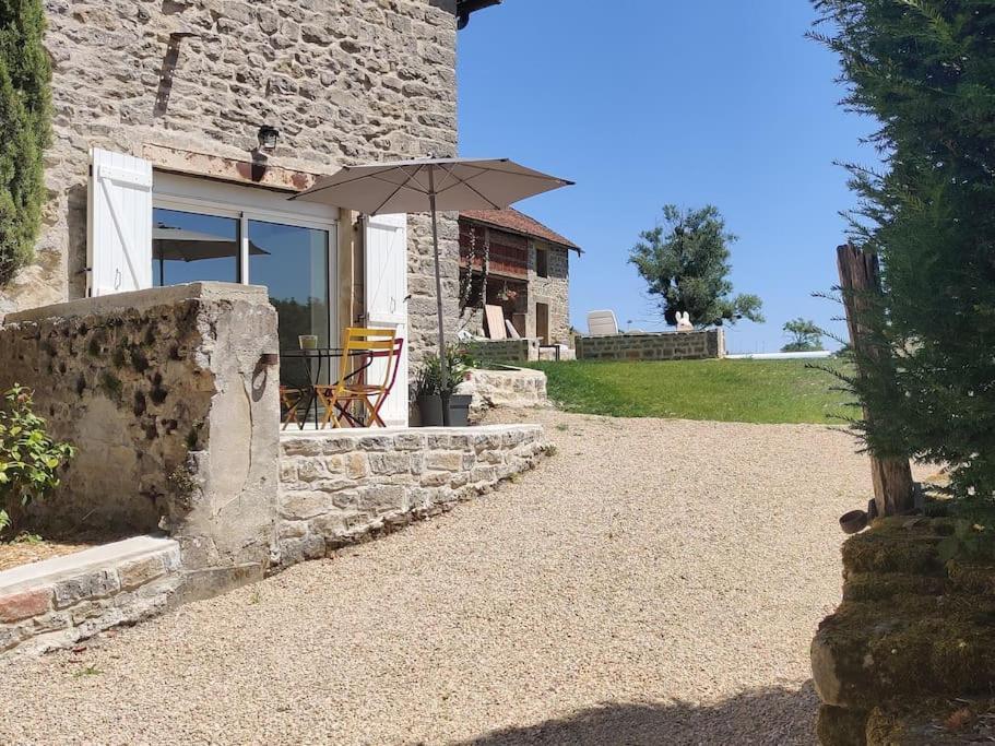 Gite Dans Ancien Moulin Sainte-Helene  외부 사진
